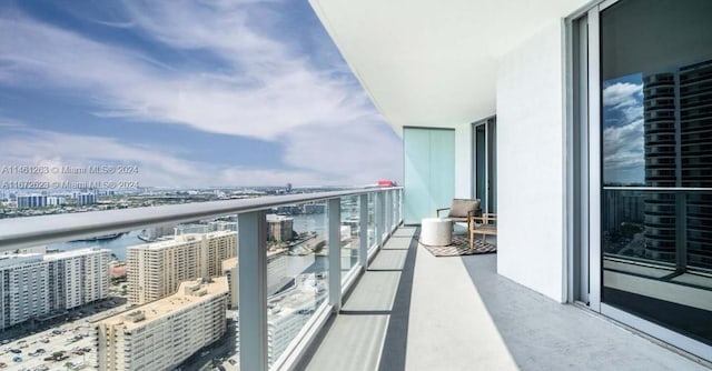 4111 S Ocean Dr Unit 3007, Hollywood, FL 33019 - balcony featuring a city view