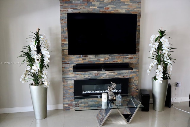20461 SW 320th St, Homestead, FL 33030 - detailed view of a stone fireplace and baseboards