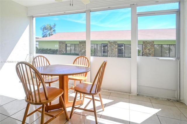 view of sunroom / solarium