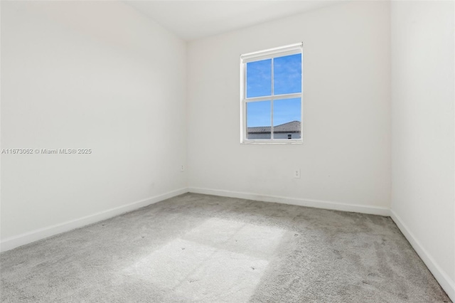 view of carpeted spare room