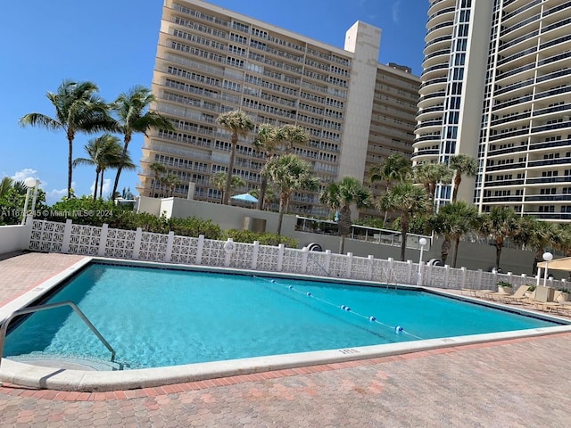 view of swimming pool