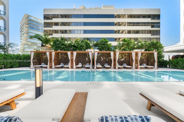 2678 Tigertail Ave Unit 1504B, Miami, FL 33133 - view of community pool