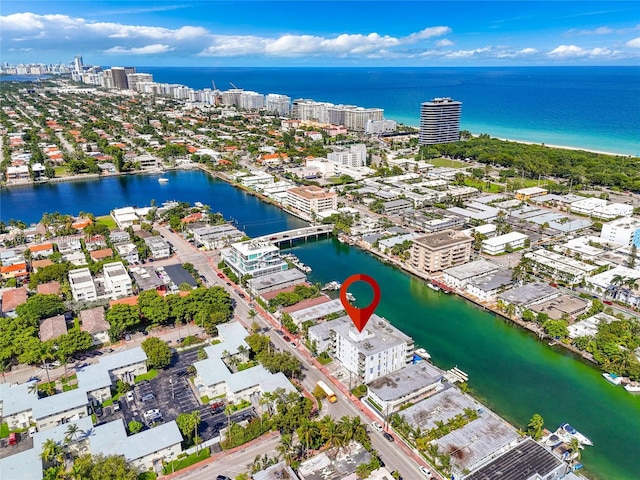 bird's eye view featuring a water view