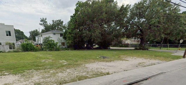 Listing photo 2 for 2994 NW 46th St, Miami FL 33142