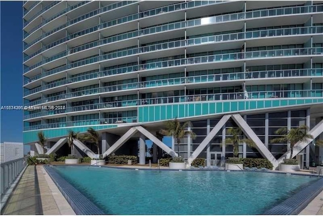 888 Biscayne Blvd Unit 1811, Miami, FL 33132 - view of pool