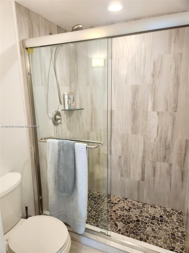 4330 Hillcrest Dr Unit 414, Hollywood, FL 33021 - bathroom with toilet and a shower stall