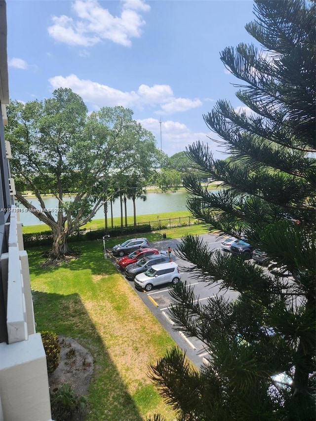 4330 Hillcrest Dr Unit 414, Hollywood, FL 33021 - view of yard featuring a water view
