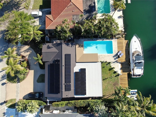 bird's eye view with a water view