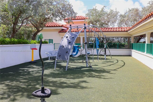 19900 E Country Club Dr Unit 307, Aventura, FL 33180 - photo 30