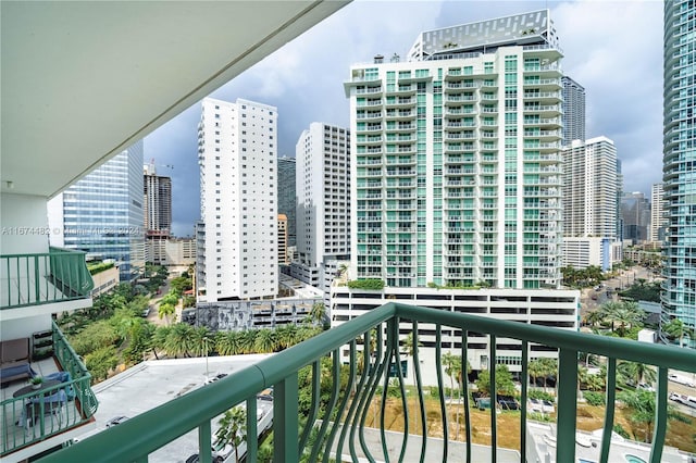 1408 Brickell Bay Dr Unit 1415 & 1416, Miami, FL 33131 - balcony featuring a city view