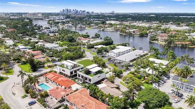 bird's eye view featuring a water view