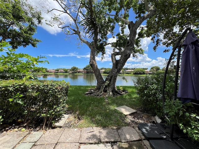 view of water feature