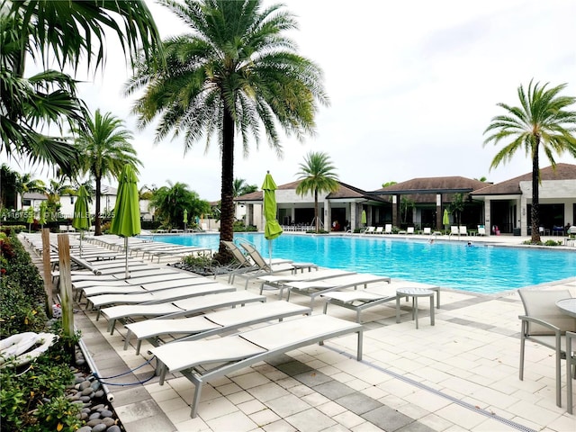 8363 NW 41 Unit A-406, Doral, FL 33166 - community pool featuring a patio area