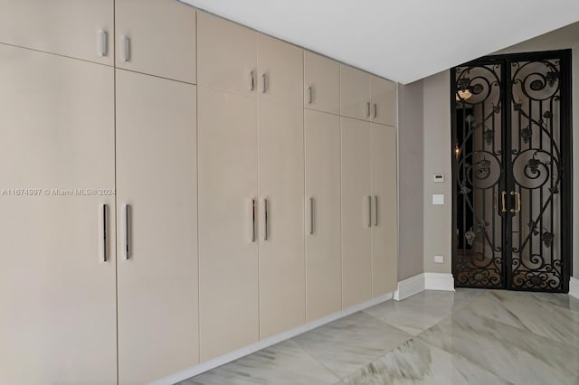 33 Arvida Pkwy, Coral Gables, FL 33156 - view of closet