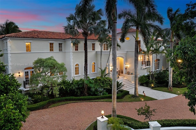 33 Arvida Pkwy, Coral Gables, FL 33156 - mediterranean / spanish-style house featuring stucco siding and a tile roof
