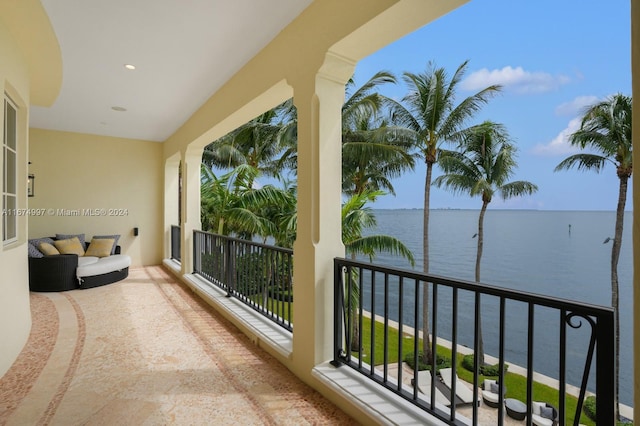 33 Arvida Pkwy, Coral Gables, FL 33156 - balcony featuring a water view