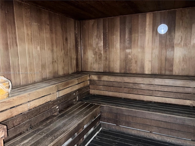 view of sauna / steam room