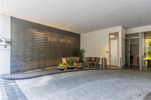 1010 Brickell Ave Unit 1607, Miami, FL 33131 - view of lobby