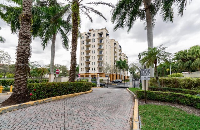 9021 SW 94th St Unit 603, Miami, FL 33176 - view of apartment building / complex