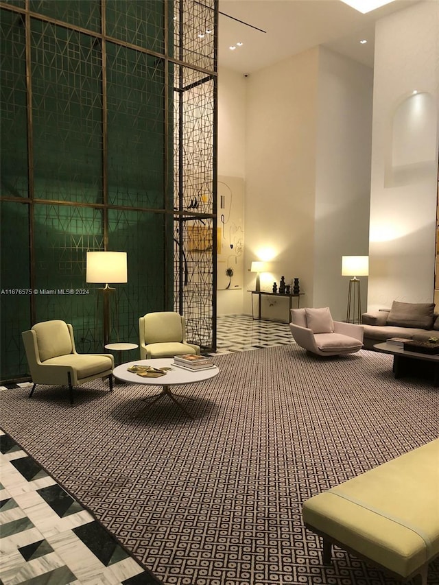 801 S Miami Ave Unit 3903, Miami, FL 33130 - community lobby with a towering ceiling and recessed lighting