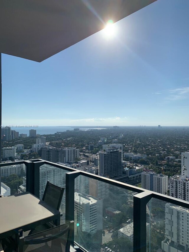 88 SW 7th St Unit 3806, Miami, FL 33130 - balcony featuring a view of city
