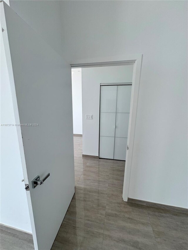 325 S Biscayne Blvd Unit 19, Miami, FL 33131 - view of hallway