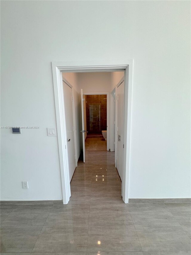 325 S Biscayne Blvd Unit 19, Miami, FL 33131 - view of hallway