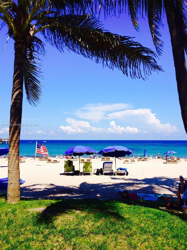 water view featuring a beach view