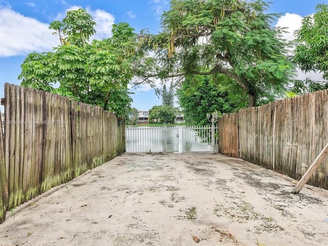 view of yard with a water view