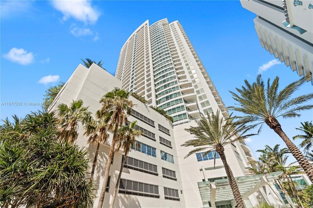 4401 Collins Ave Unit 915, Miami Beach, FL 33140 - view of property