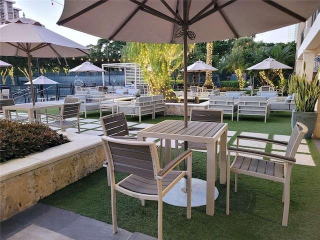 3000 Island Blvd Unit 2404, Aventura, FL 33160 - view of property's community with an outdoor hangout area