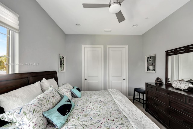 bedroom featuring ceiling fan