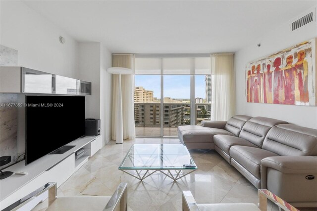 1800 S Ocean Dr Unit 1208, Hallandale Beach, FL 33009 - photo 2