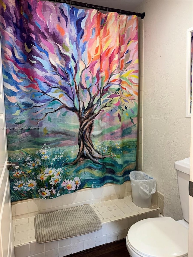 421 SE 10th St Unit A205, Dania Beach, FL 33004 - bathroom with a shower with curtain