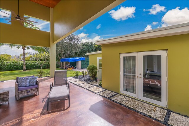 view of patio / terrace featuring an outdoor hangout area and ceiling fan