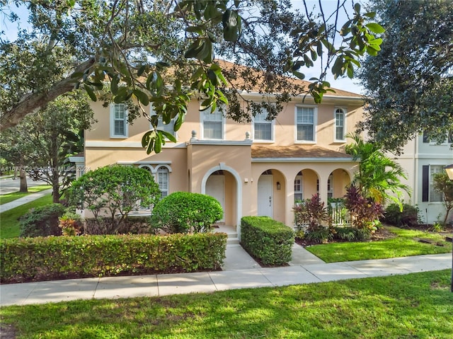 view of front of home with a front yard