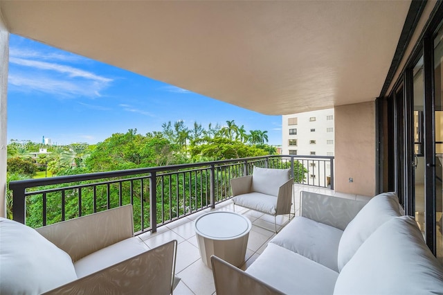 balcony featuring outdoor lounge area