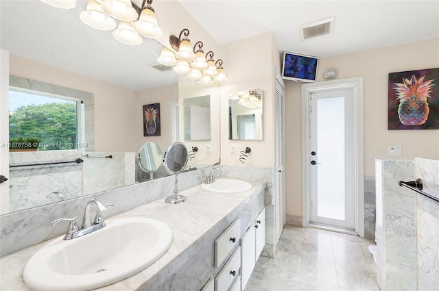 bathroom with vanity