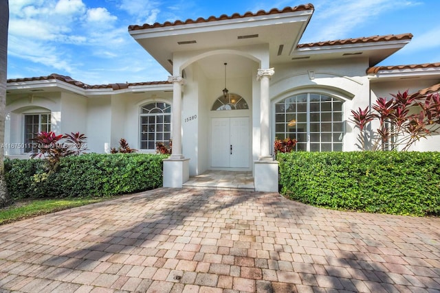 view of entrance to property