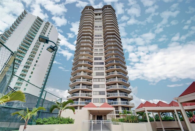 20185 E Country Club Dr Unit 2209, Aventura, FL 33180 - view of property