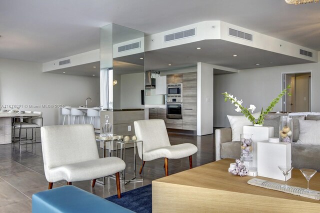 9940 W Bay Harbor Dr Unit 7G-N, Bay Harbor Islands, FL 33154 - view of dining space