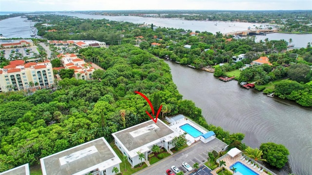 bird's eye view with a water view