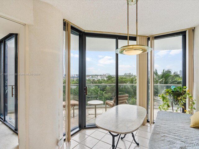 2800 Island Blvd Unit 702, Aventura, FL 33160 - view of sunroom / solarium