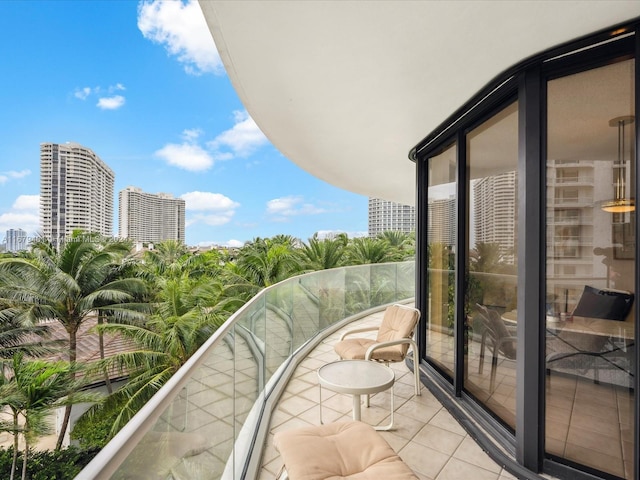 2800 Island Blvd Unit 702, Aventura, FL 33160 - balcony featuring a city view