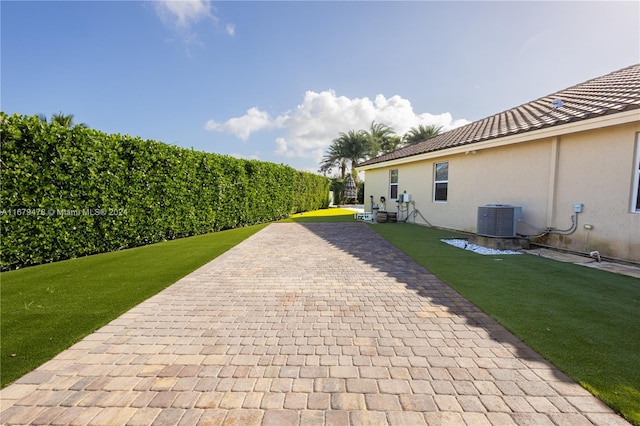 view of patio / terrace with cooling unit