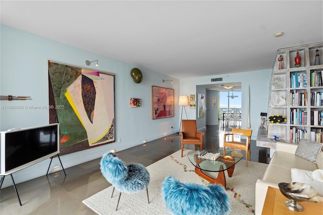 300 S Pointe Dr Unit 3204, Miami Beach, FL 33139 - view of living room