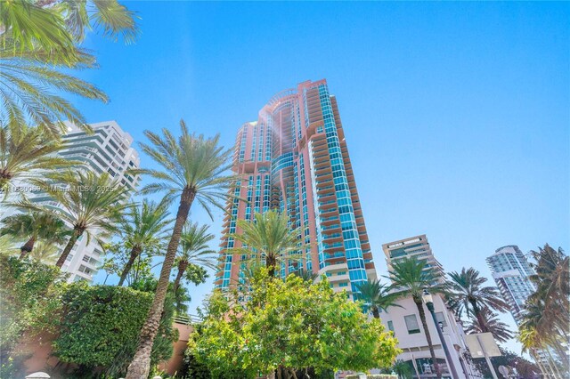 300 S Pointe Dr Unit 3204, Miami Beach, FL 33139 - view of property