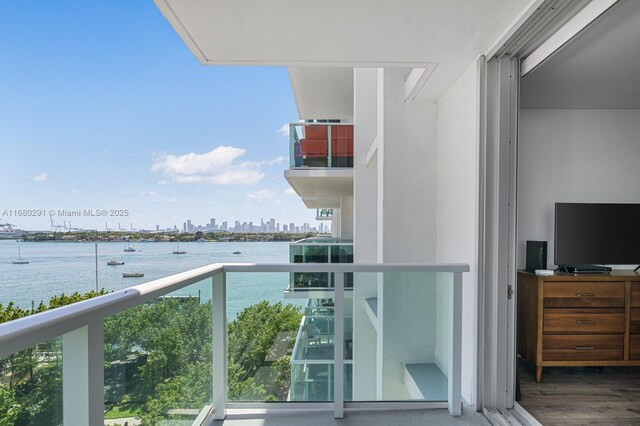 1000 W Ave Unit 628, Miami Beach, FL 33139 - photo 1