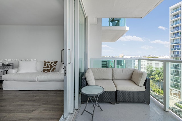 1000 W Ave Unit 628, Miami Beach, FL 33139 - photo 2