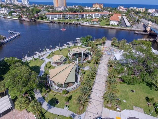 bird's eye view with a water view